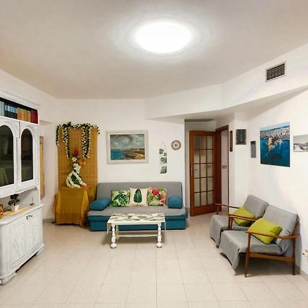 L'Hibiscus Di Lucia Villa Alghero Exterior photo
